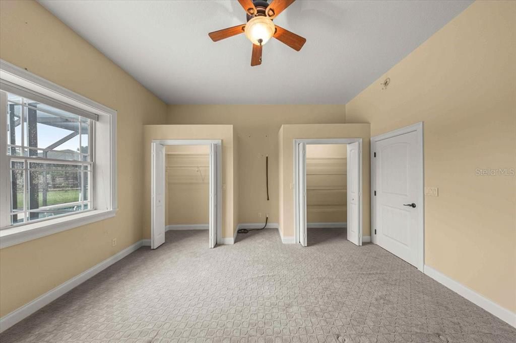 For Sale: $1,290,000 (4 beds, 4 baths, 5438 Square Feet)