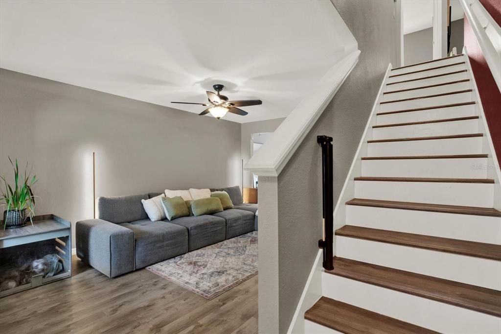 For Rent: $2,500 (3 beds, 2 baths, 1461 Square Feet)