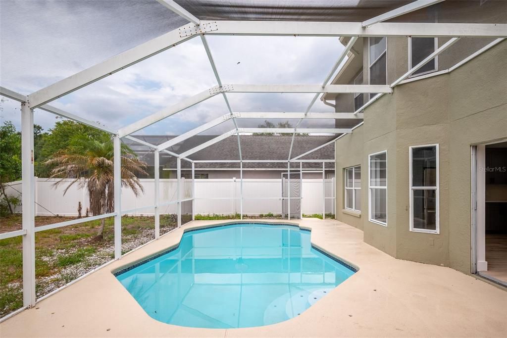 En Venta: $450,000 (3 camas, 2 baños, 2182 Pies cuadrados)
