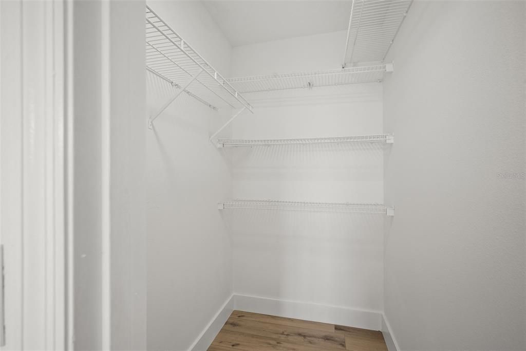 En Venta: $450,000 (3 camas, 2 baños, 2182 Pies cuadrados)