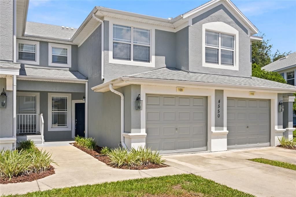 For Sale: $199,900 (2 beds, 2 baths, 1490 Square Feet)