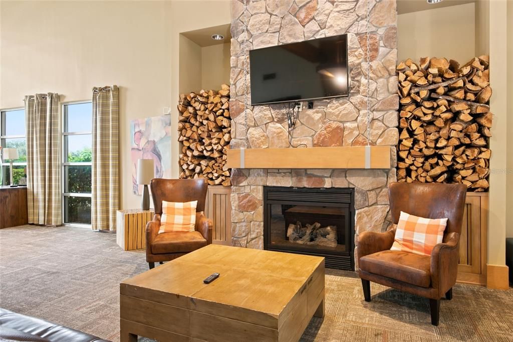 For Sale: $199,900 (2 beds, 2 baths, 1490 Square Feet)