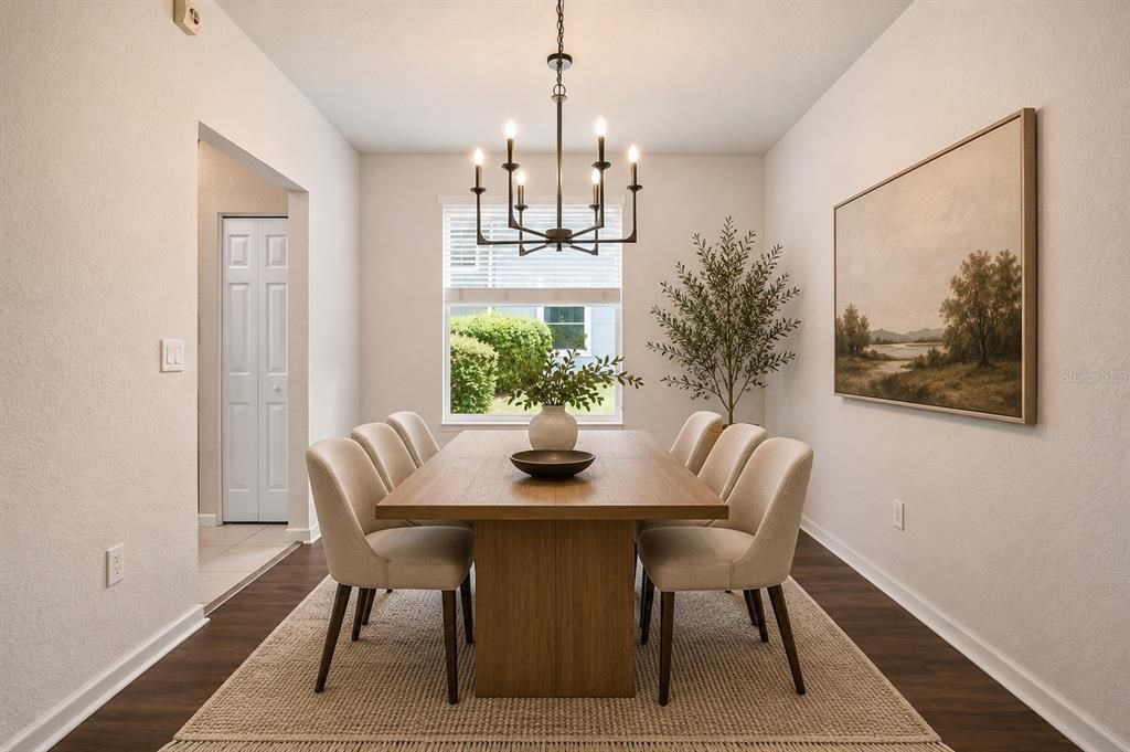 For Sale: $199,900 (2 beds, 2 baths, 1490 Square Feet)