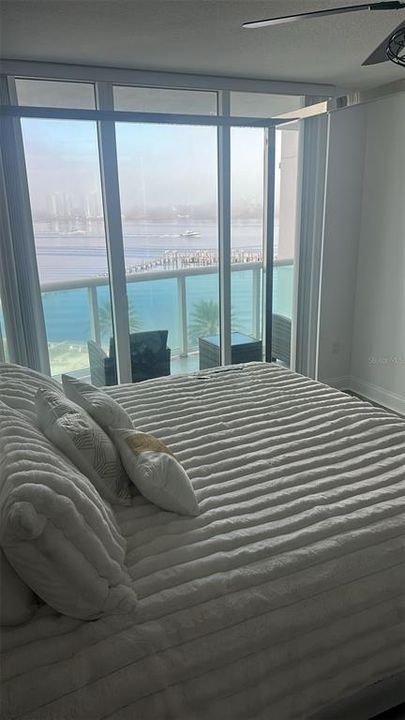 For Rent: $3,000 (2 beds, 2 baths, 1537 Square Feet)