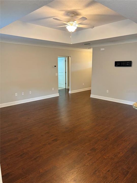 En Venta: $289,500 (3 camas, 2 baños, 1525 Pies cuadrados)