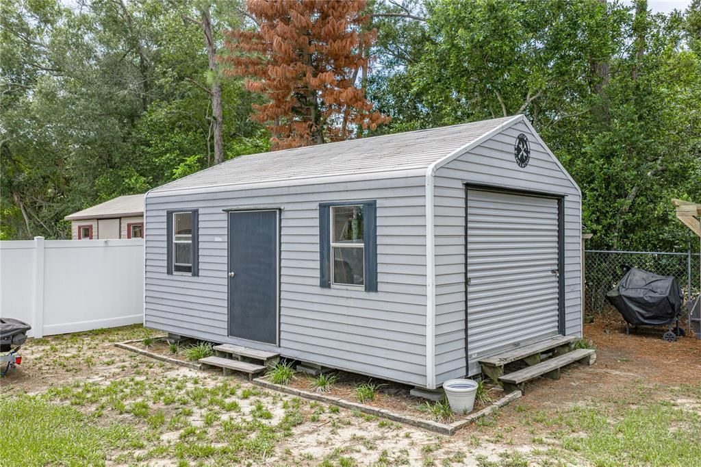 Activo con contrato: $454,900 (3 camas, 2 baños, 2203 Pies cuadrados)