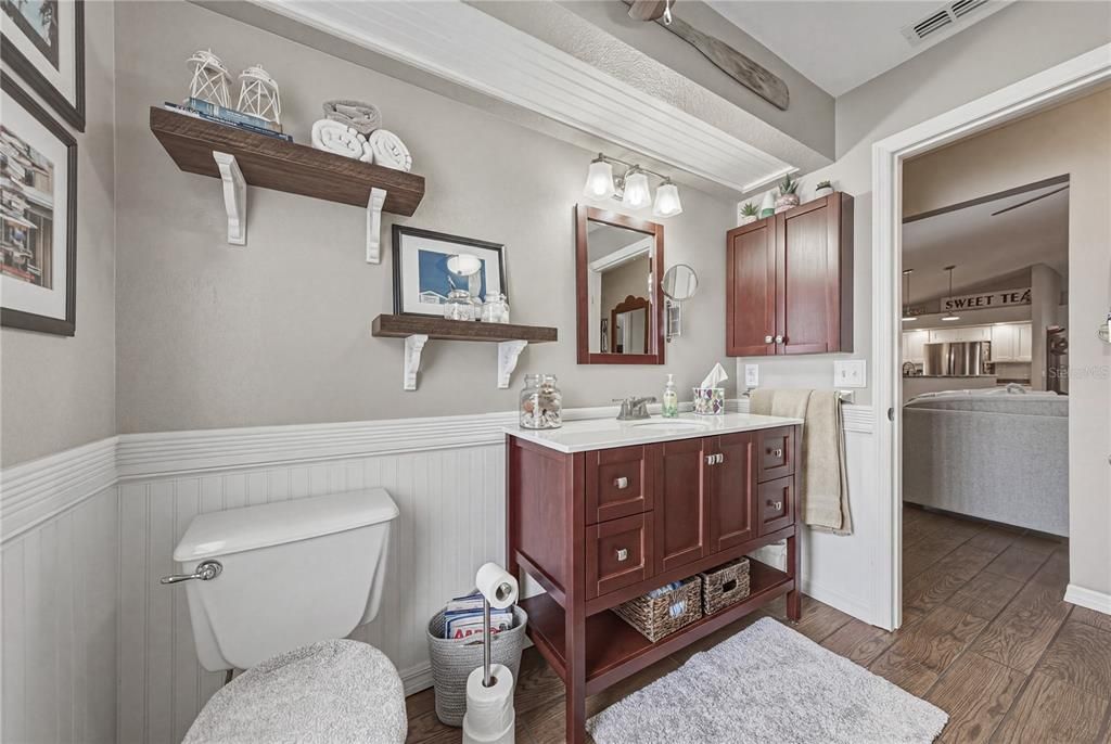 Activo con contrato: $454,900 (3 camas, 2 baños, 2203 Pies cuadrados)