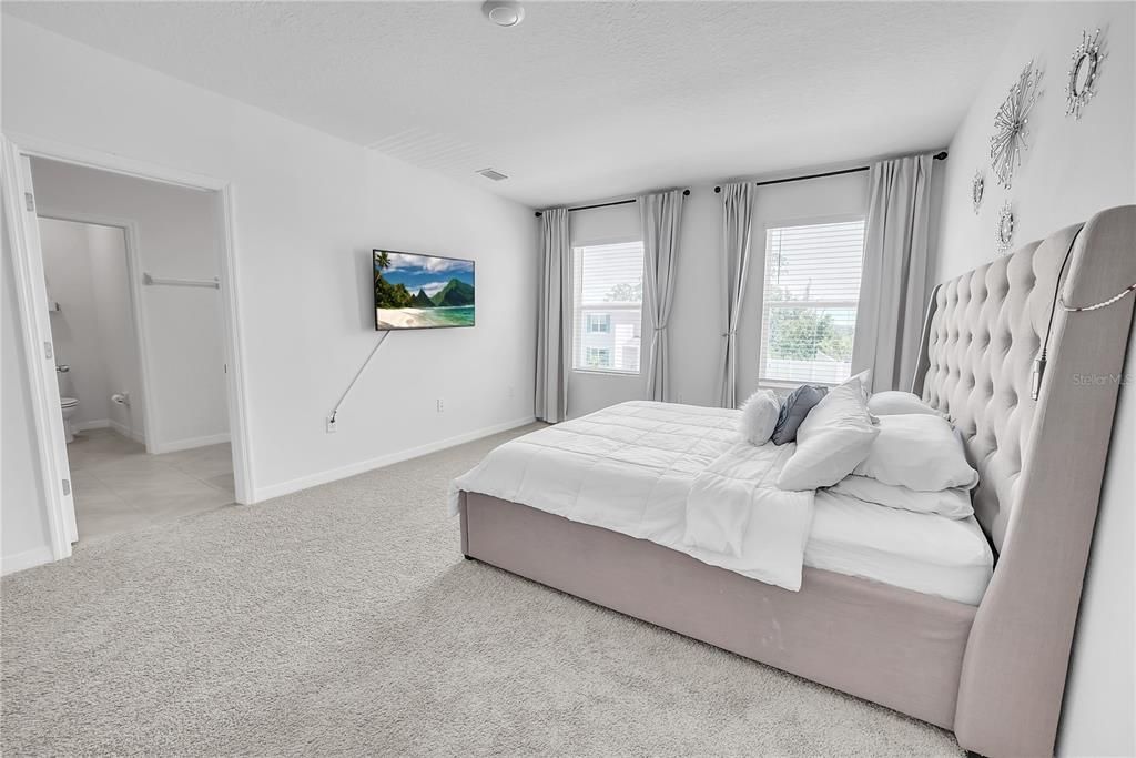 For Sale: $545,990 (5 beds, 3 baths, 2605 Square Feet)