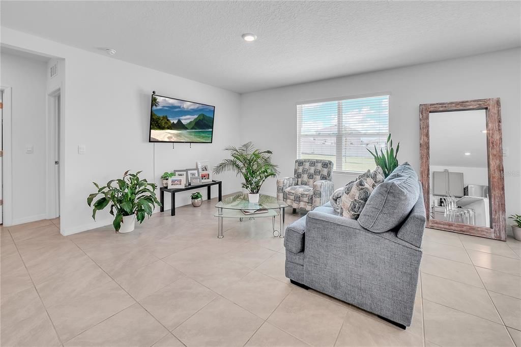 For Sale: $545,990 (5 beds, 3 baths, 2605 Square Feet)