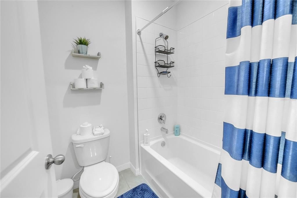 For Sale: $545,990 (5 beds, 3 baths, 2605 Square Feet)