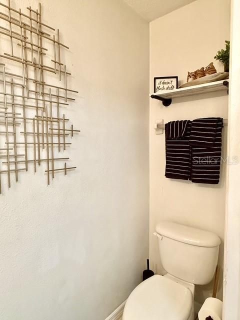 En Venta: $334,000 (3 camas, 2 baños, 1614 Pies cuadrados)
