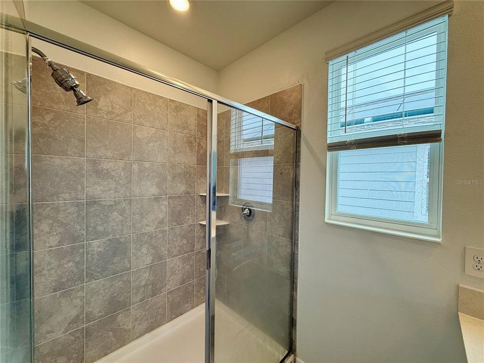For Rent: $2,550 (4 beds, 3 baths, 2030 Square Feet)