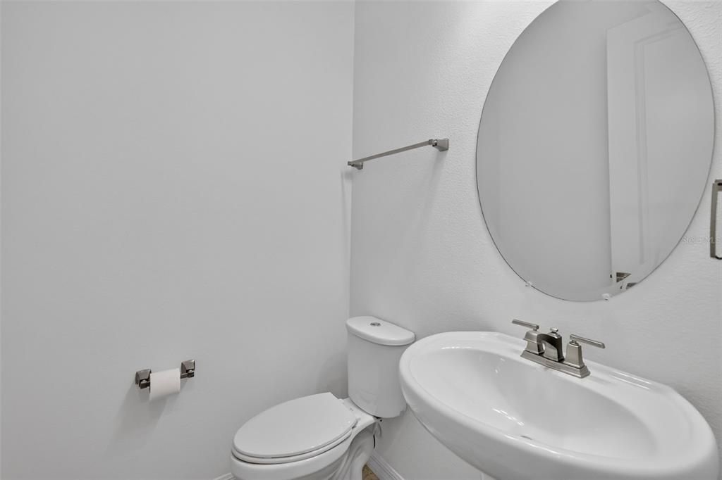 En Venta: $815,000 (3 camas, 2 baños, 2513 Pies cuadrados)