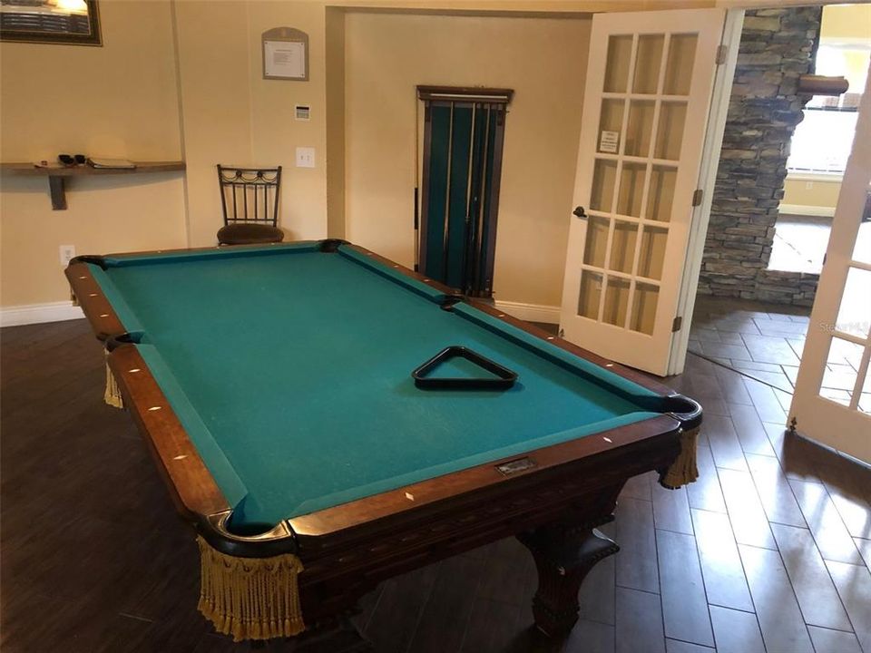 В аренду: $2,300 (3 спален, 3 ванн, 1335 Квадратных фут)