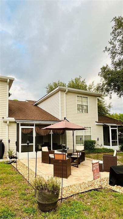 For Rent: $2,300 (3 beds, 2 baths, 1652 Square Feet)