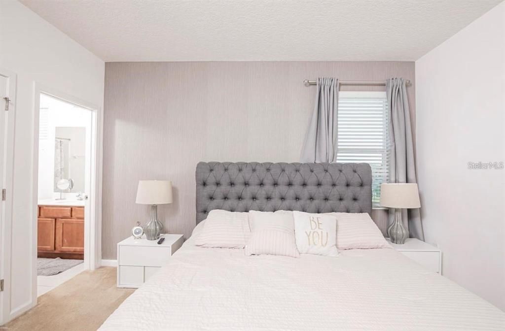 В аренду: $5,250 (8 спален, 5 ванн, 3248 Квадратных фут)