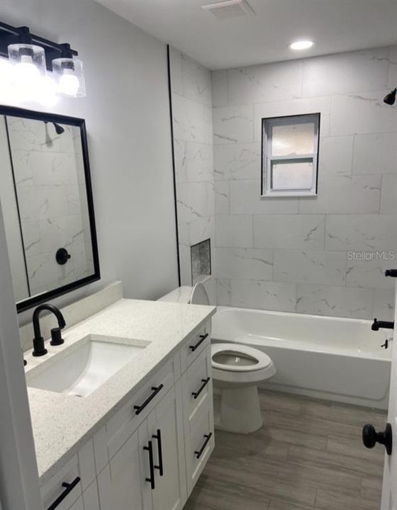 For Rent: $2,585 (4 beds, 2 baths, 1556 Square Feet)