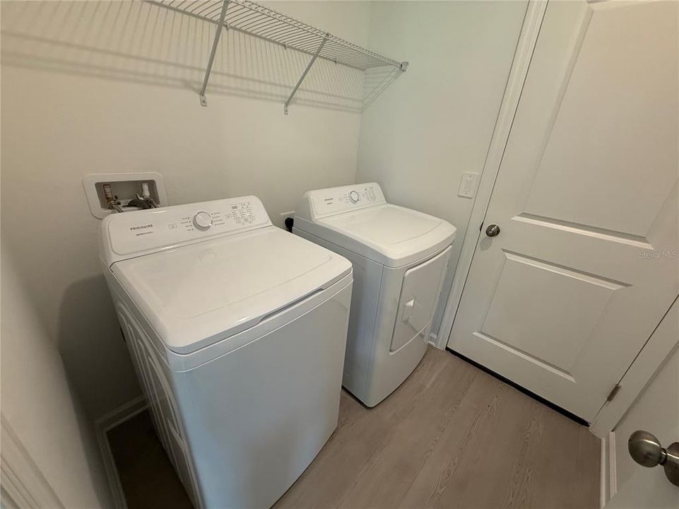 В аренду: $2,350 (5 спален, 2 ванн, 2112 Квадратных фут)
