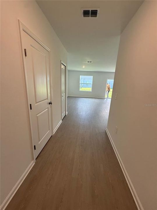 В аренду: $2,350 (5 спален, 2 ванн, 2112 Квадратных фут)