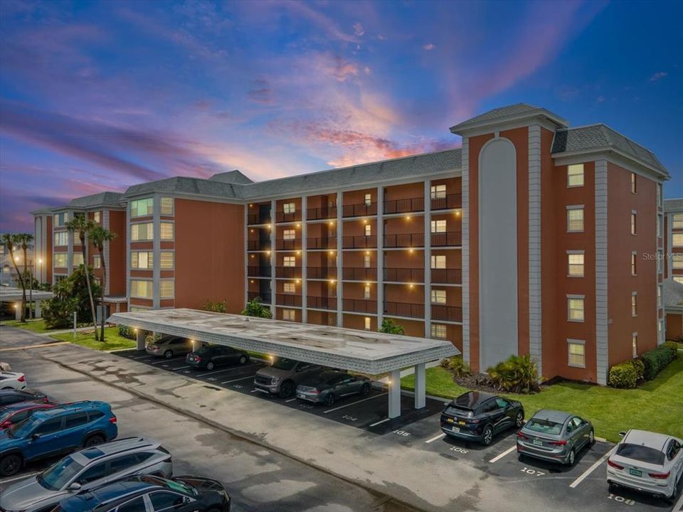 En Venta: $160,000 (2 camas, 2 baños, 1050 Pies cuadrados)