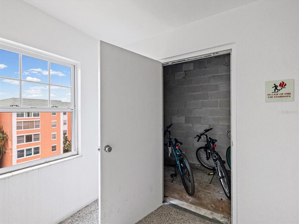 En Venta: $160,000 (2 camas, 2 baños, 1050 Pies cuadrados)