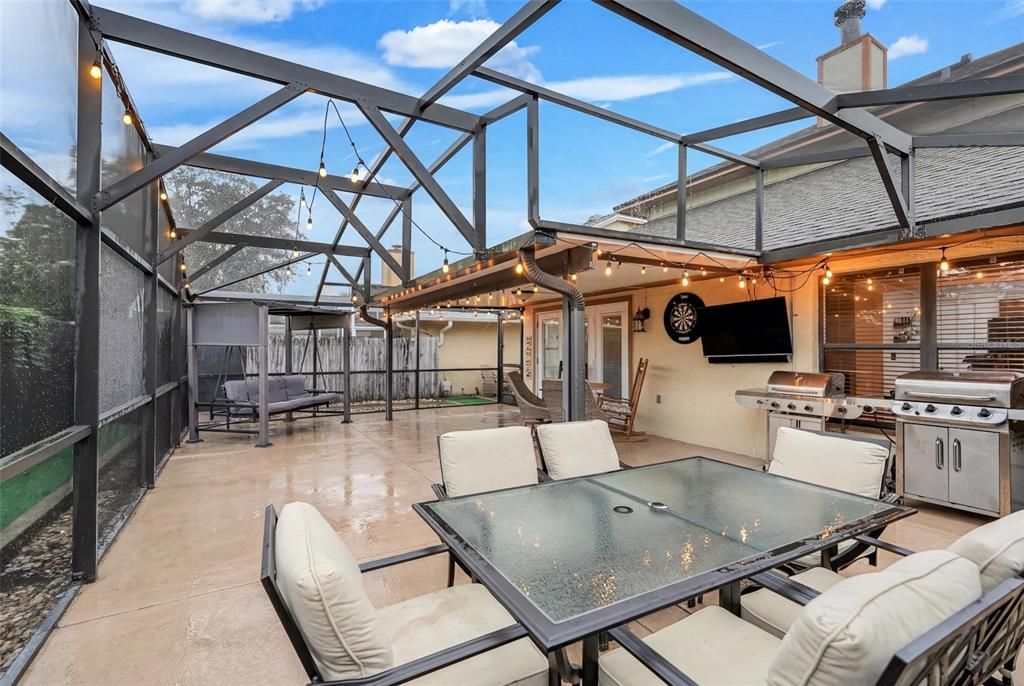 Activo con contrato: $375,000 (3 camas, 2 baños, 1650 Pies cuadrados)