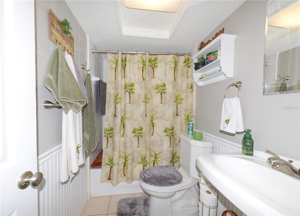 На продажу: $415,000 (3 спален, 2 ванн, 1582 Квадратных фут)