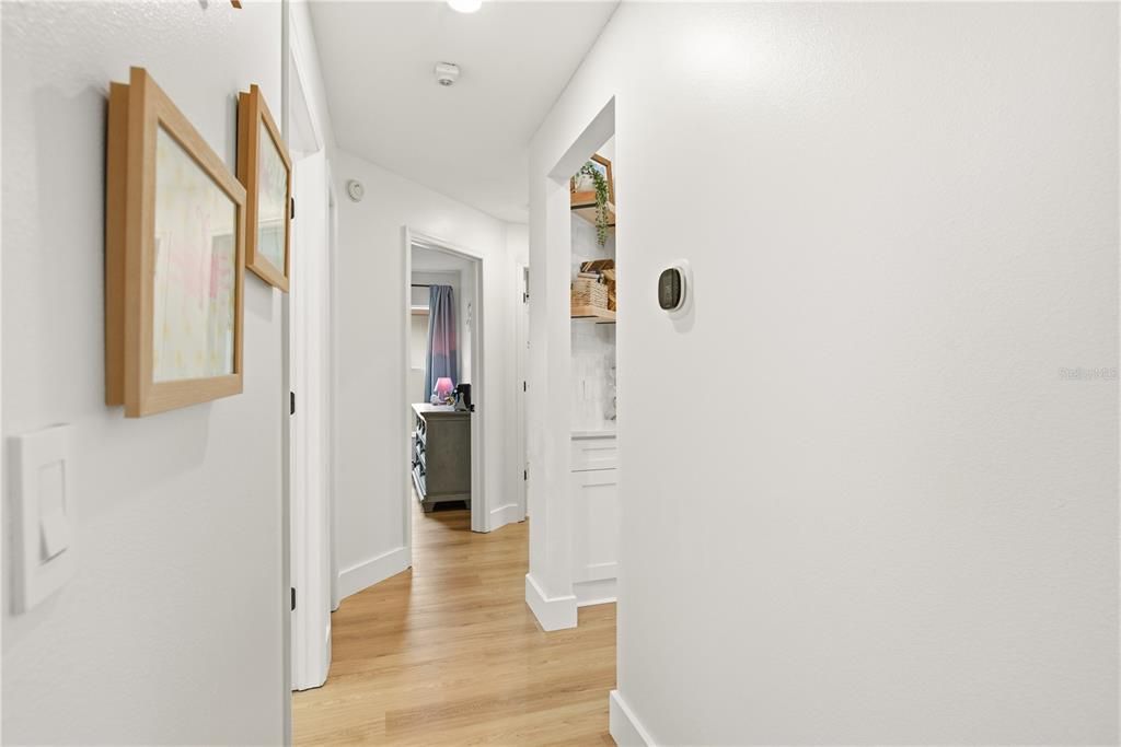 En Venta: $575,000 (3 camas, 2 baños, 2100 Pies cuadrados)