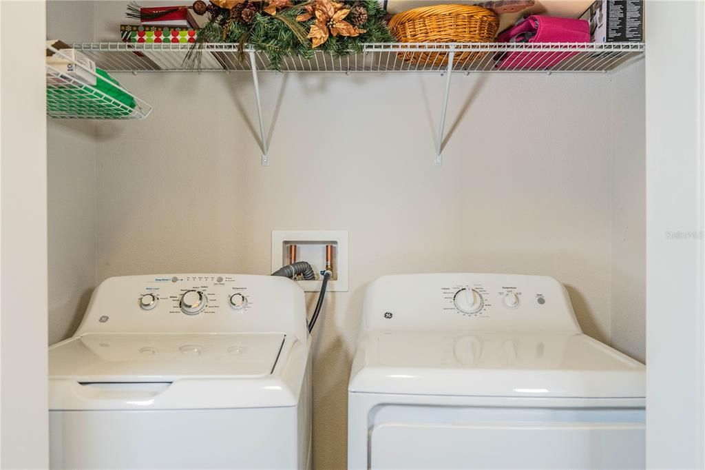 For Sale: $250,000 (3 beds, 2 baths, 1450 Square Feet)