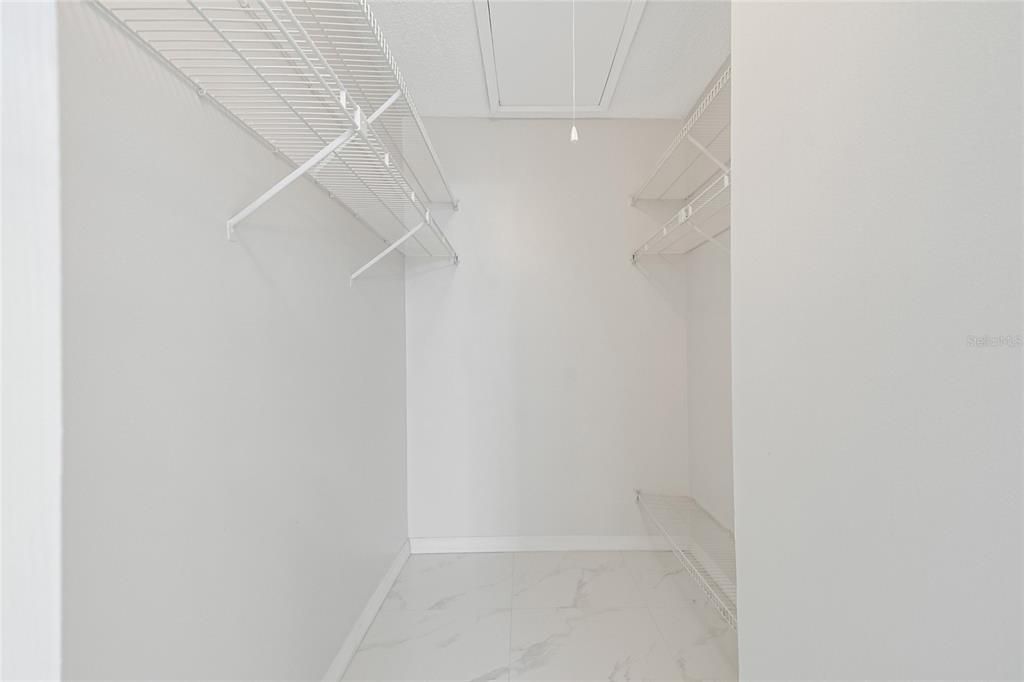 En Venta: $185,000 (2 camas, 2 baños, 1112 Pies cuadrados)