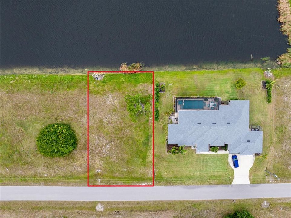 En Venta: $65,000 (0.19 acres)