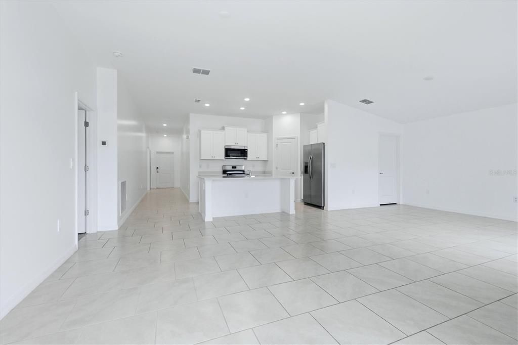 En Venta: $324,900 (3 camas, 2 baños, 1615 Pies cuadrados)