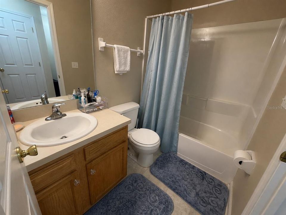 En Venta: $240,000 (3 camas, 2 baños, 1260 Pies cuadrados)