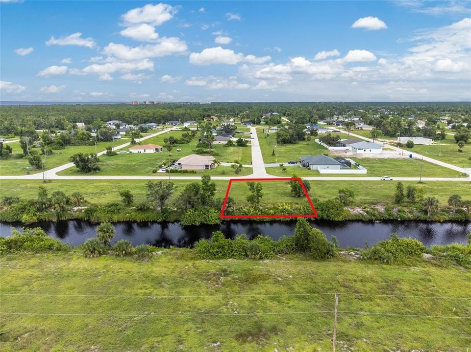 En Venta: $54,000 (0.23 acres)