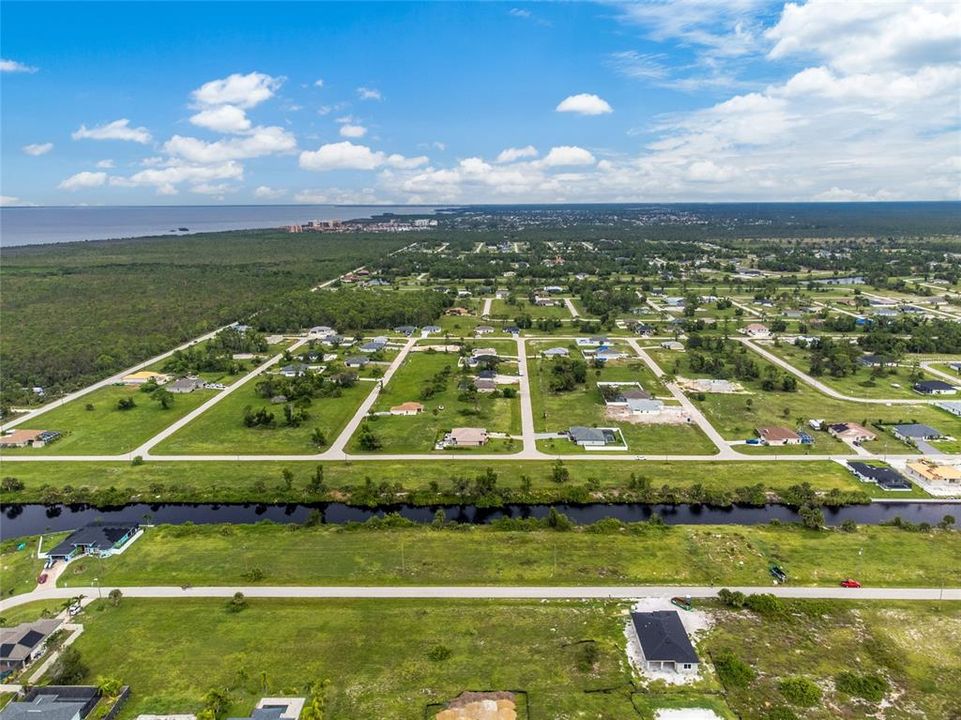 En Venta: $54,000 (0.23 acres)