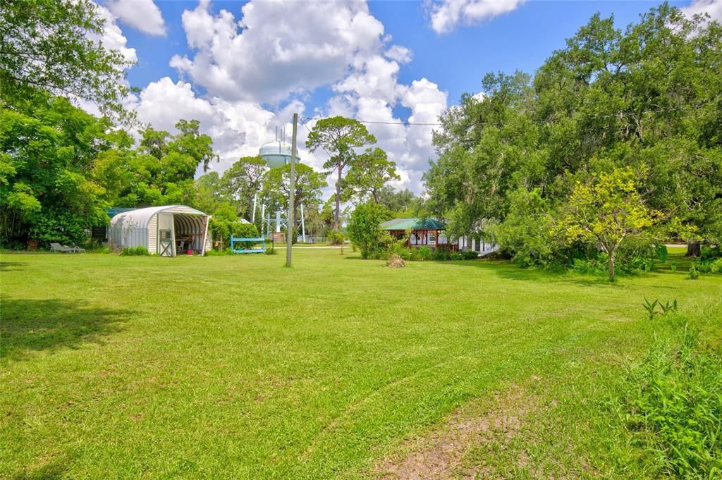 For Sale: $255,000 (3 beds, 2 baths, 1572 Square Feet)
