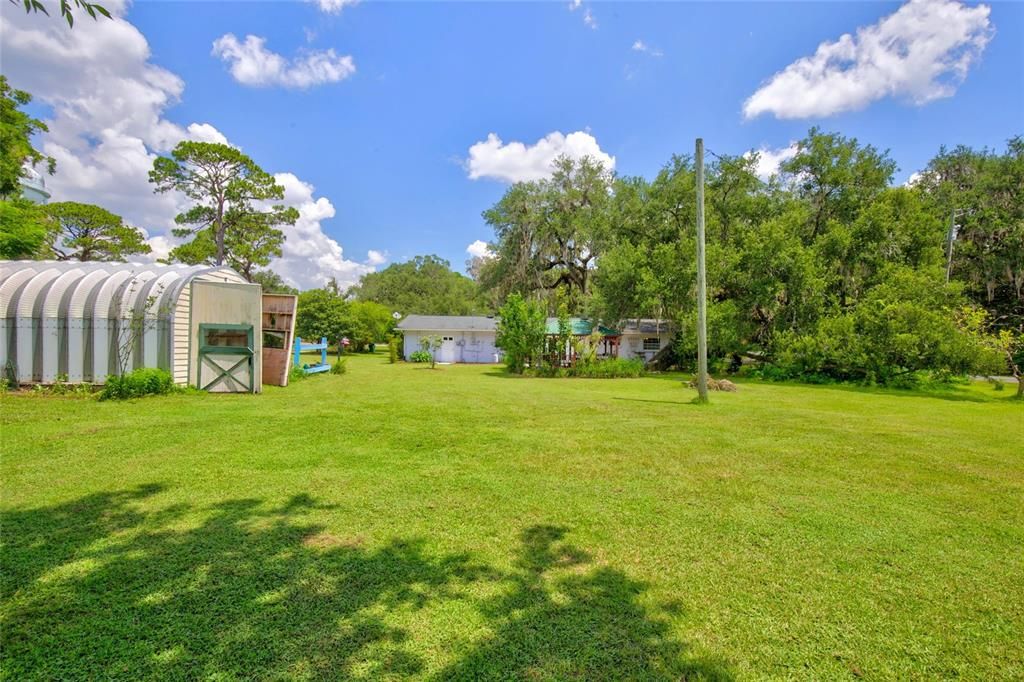 For Sale: $255,000 (3 beds, 2 baths, 1572 Square Feet)