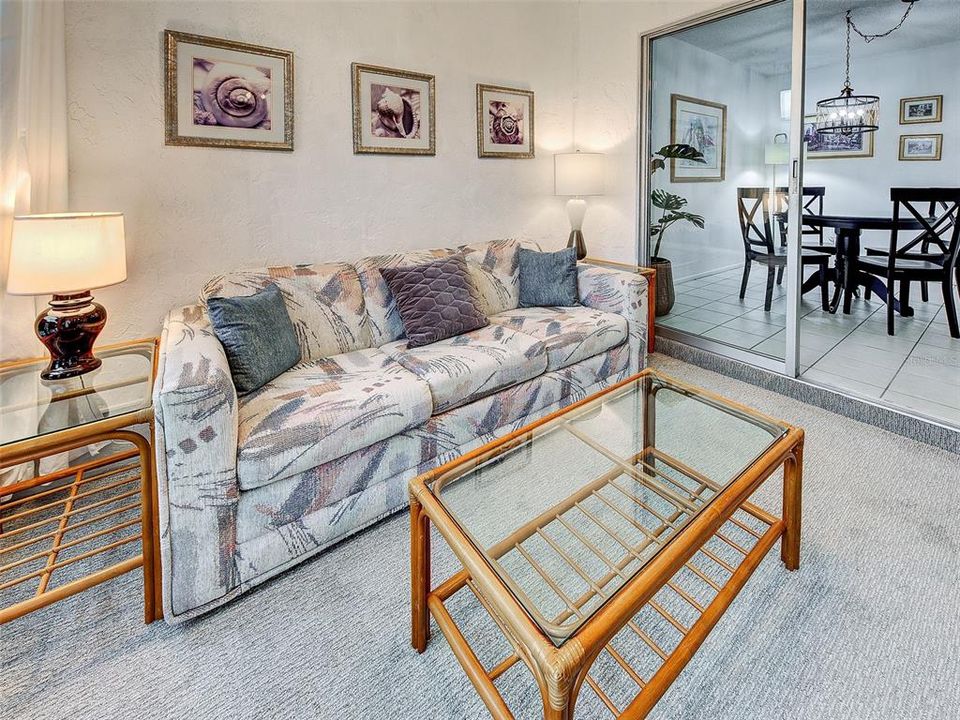 En Venta: $119,900 (2 camas, 1 baños, 884 Pies cuadrados)
