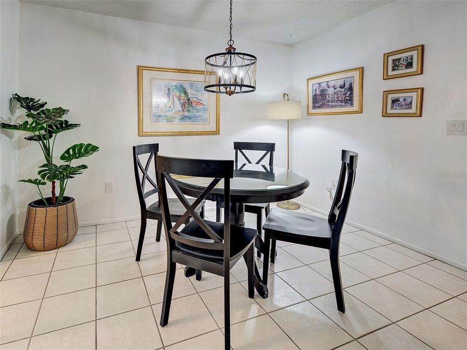 En Venta: $119,900 (2 camas, 1 baños, 884 Pies cuadrados)