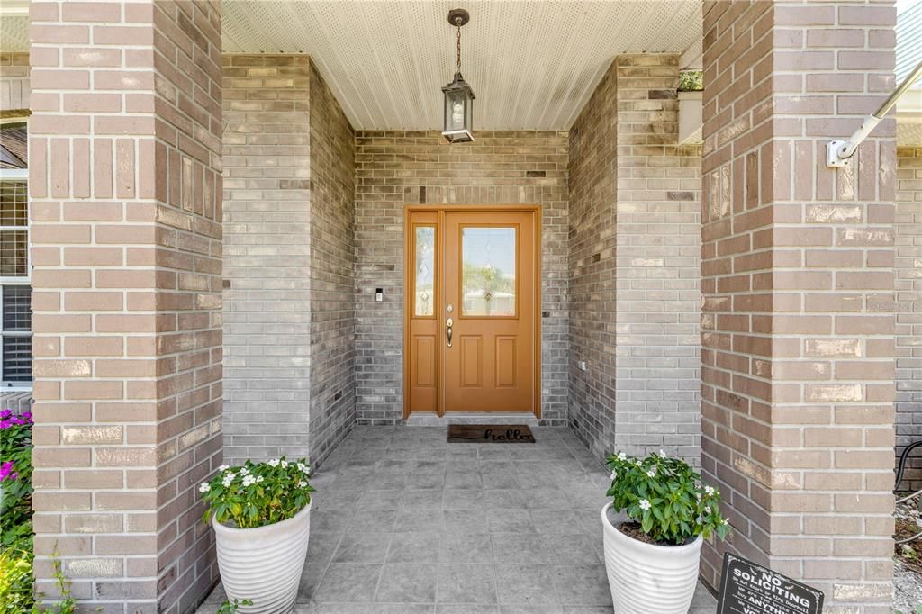 En Venta: $850,000 (3 camas, 2 baños, 2064 Pies cuadrados)