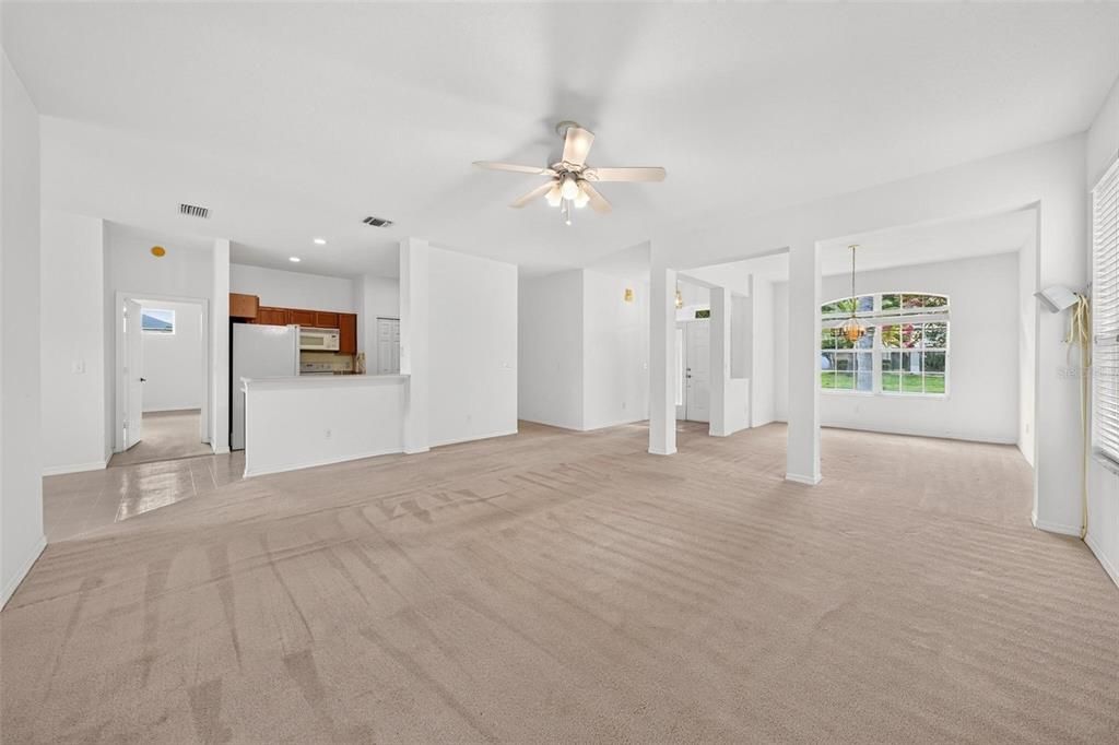 На продажу: $409,900 (3 спален, 2 ванн, 1772 Квадратных фут)