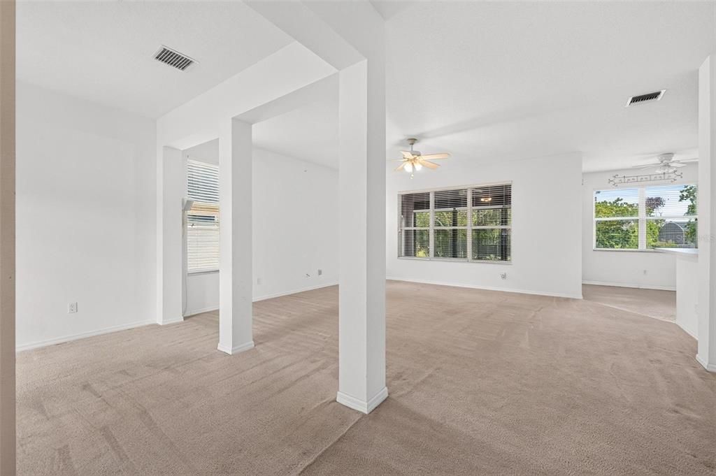 На продажу: $409,900 (3 спален, 2 ванн, 1772 Квадратных фут)