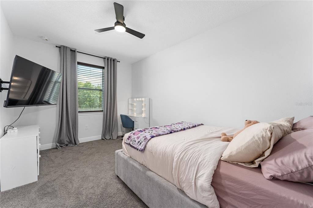En Venta: $549,900 (4 camas, 3 baños, 2687 Pies cuadrados)
