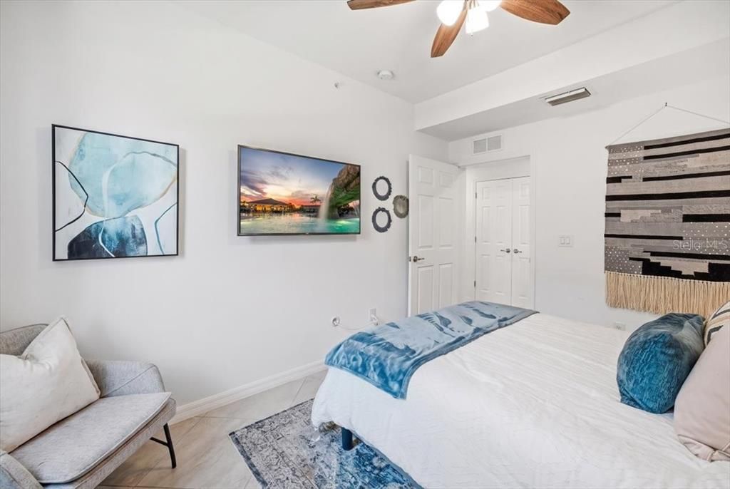 For Sale: $524,900 (3 beds, 2 baths, 1786 Square Feet)
