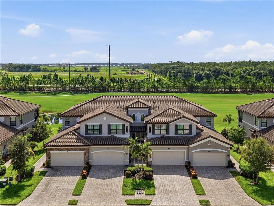 For Sale: $524,900 (3 beds, 2 baths, 1786 Square Feet)