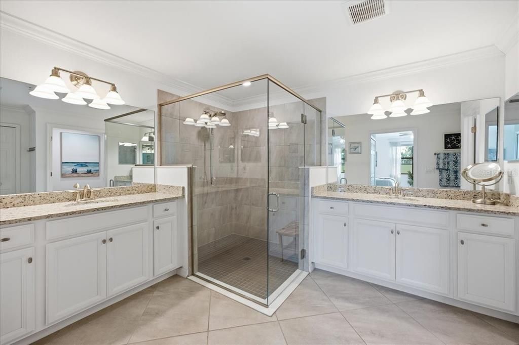 For Sale: $524,900 (3 beds, 2 baths, 1786 Square Feet)