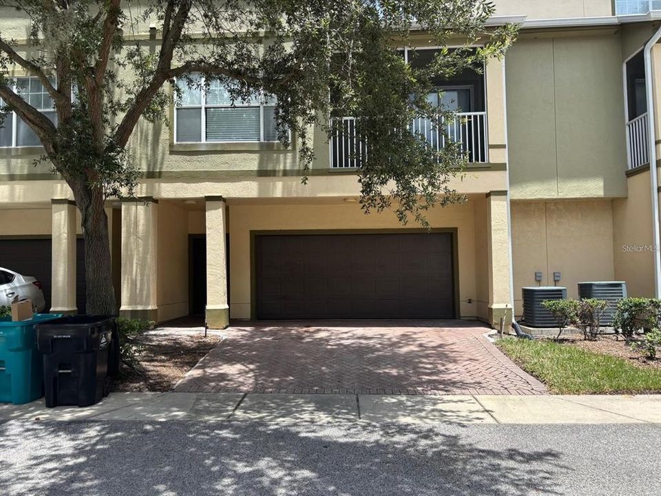 For Rent: $2,000 (2 beds, 2 baths, 1250 Square Feet)