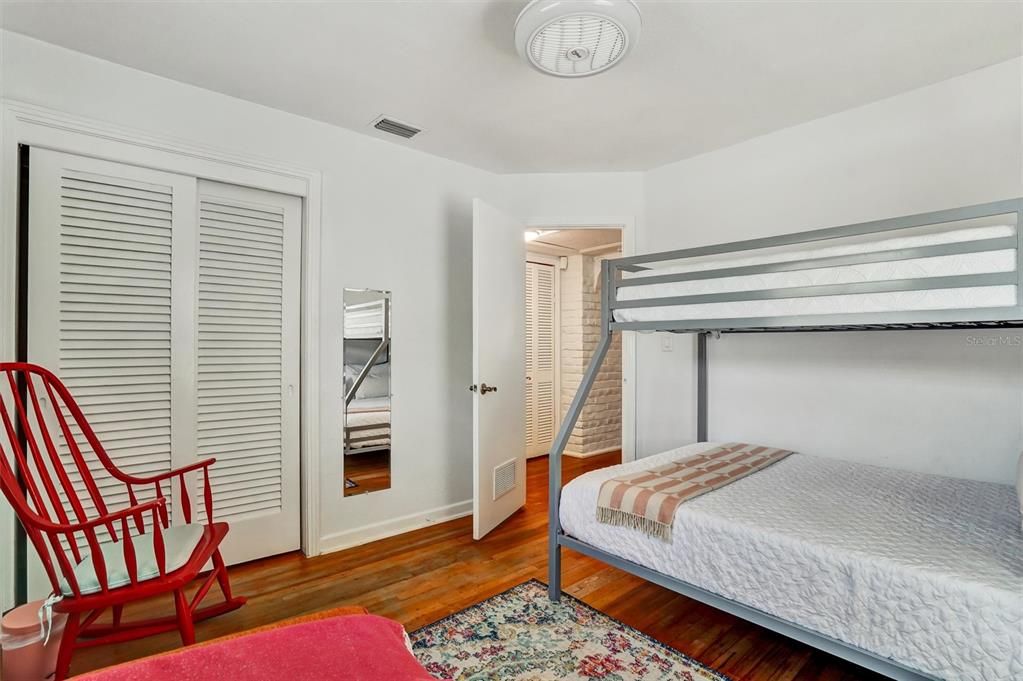 En Renta: $3,950 (3 camas, 2 baños, 1504 Pies cuadrados)