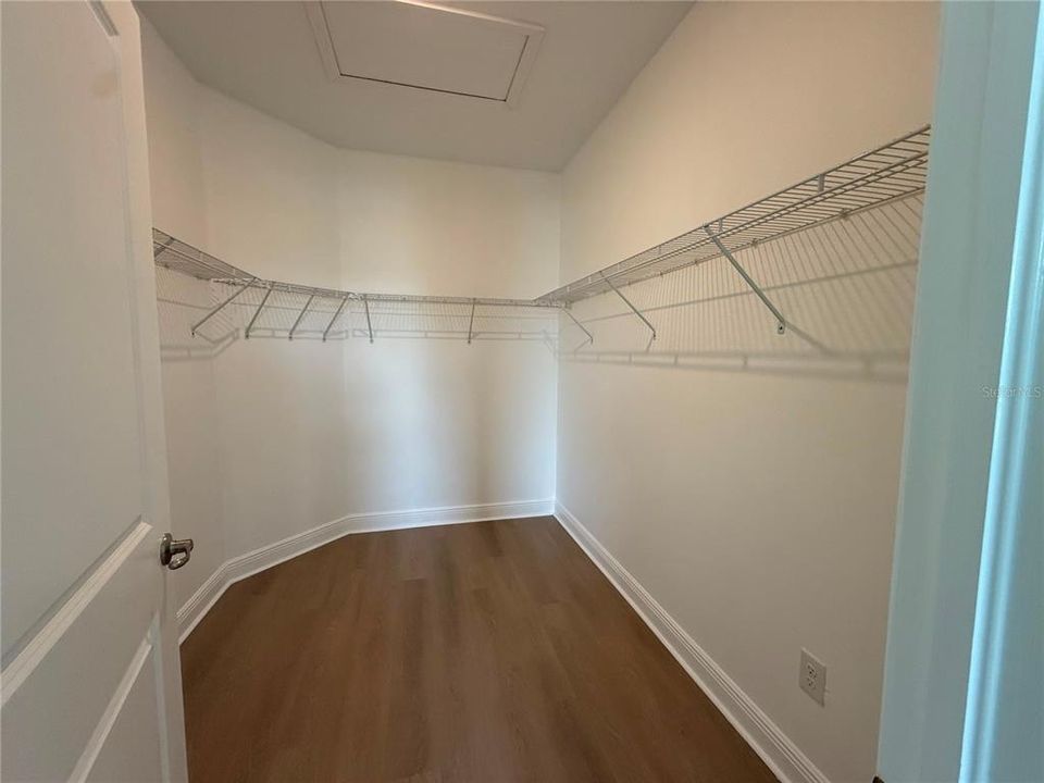 В аренду: $2,799 (4 спален, 3 ванн, 2189 Квадратных фут)