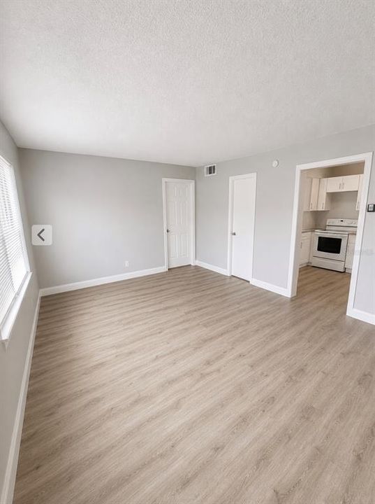 В аренду: $1,400 (1 спален, 1 ванн, 450 Квадратных фут)